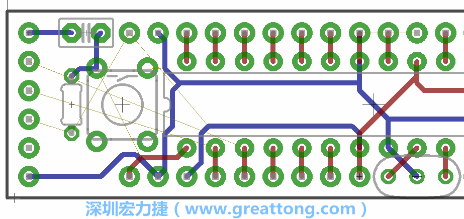 4.1. 把剩下的元件移動到電路板工作區(qū)上。