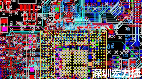 使用HDI布線輔助設(shè)計(jì)工具，可加速設(shè)計(jì)方案線路布設(shè)，同時(shí)可在生產(chǎn)前先利用軟件模擬找出設(shè)計(jì)問題。